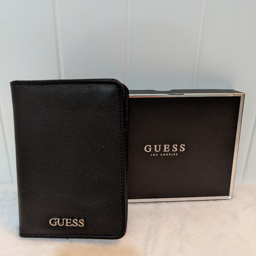 Nib Guess Passport Wallet